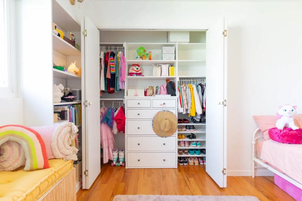 DIY Closet Shelves: Step-By-Step Guide